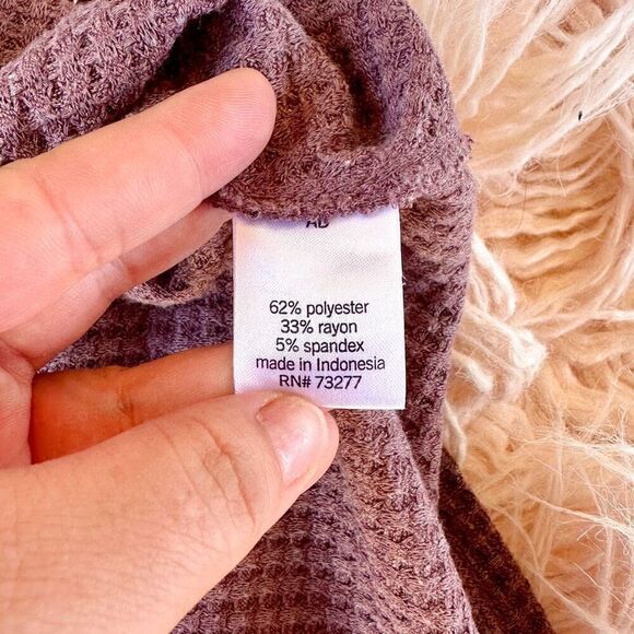 Waffle Knit Top - Picture 3 of 4